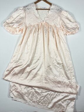 Vintage Miss Dior Lingerie Long Nightgown Women’s M USA ILGWU Balloon Sleeves